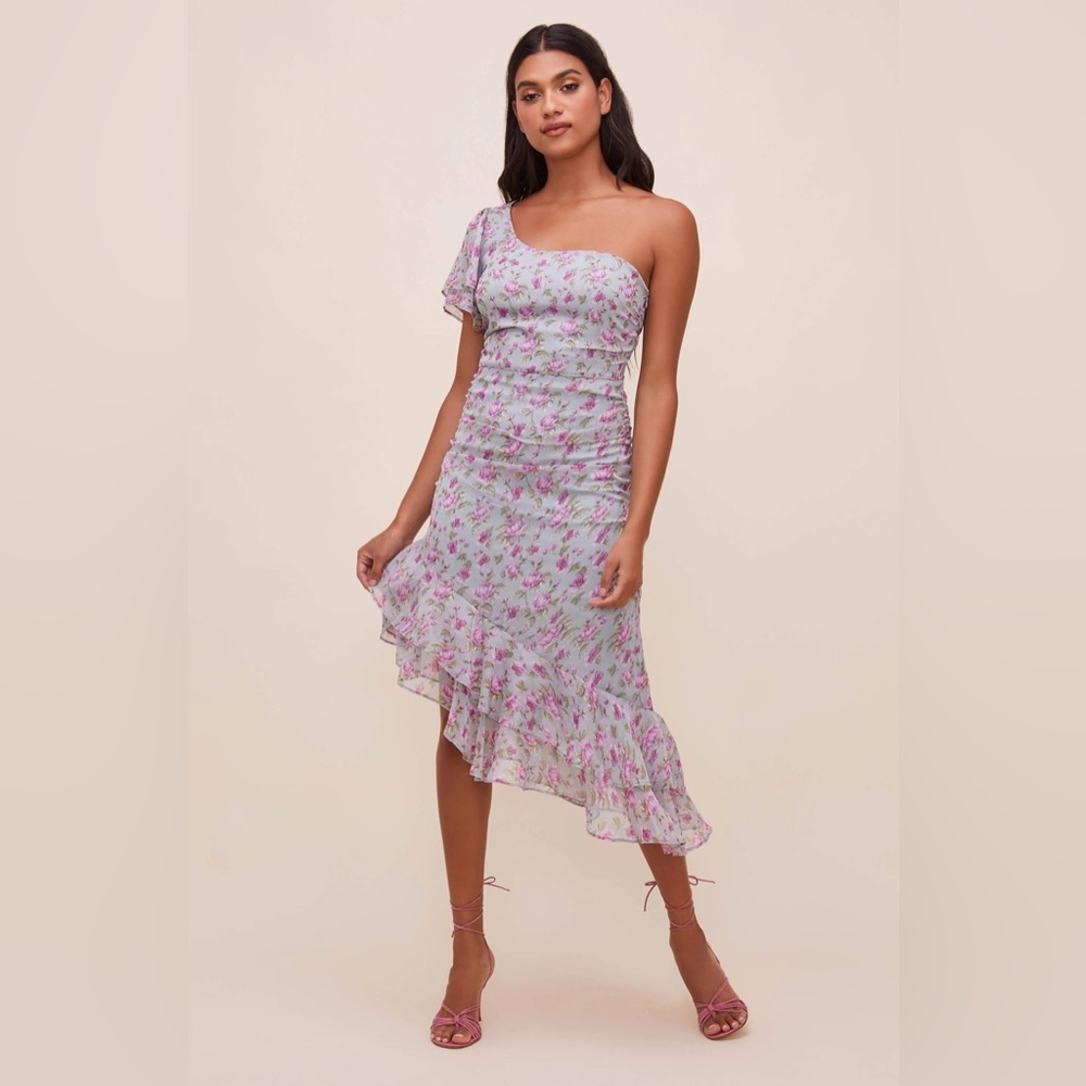 ASTR the label Lisa floral one shoulder dress